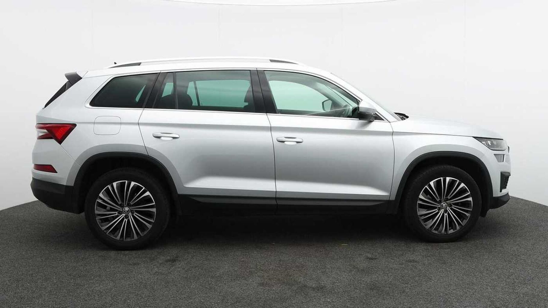 SKODA Kodiaq 1.5 TSI ACT SE L Exec SUV 5dr Petrol DSG Euro 6 (7 Seat)