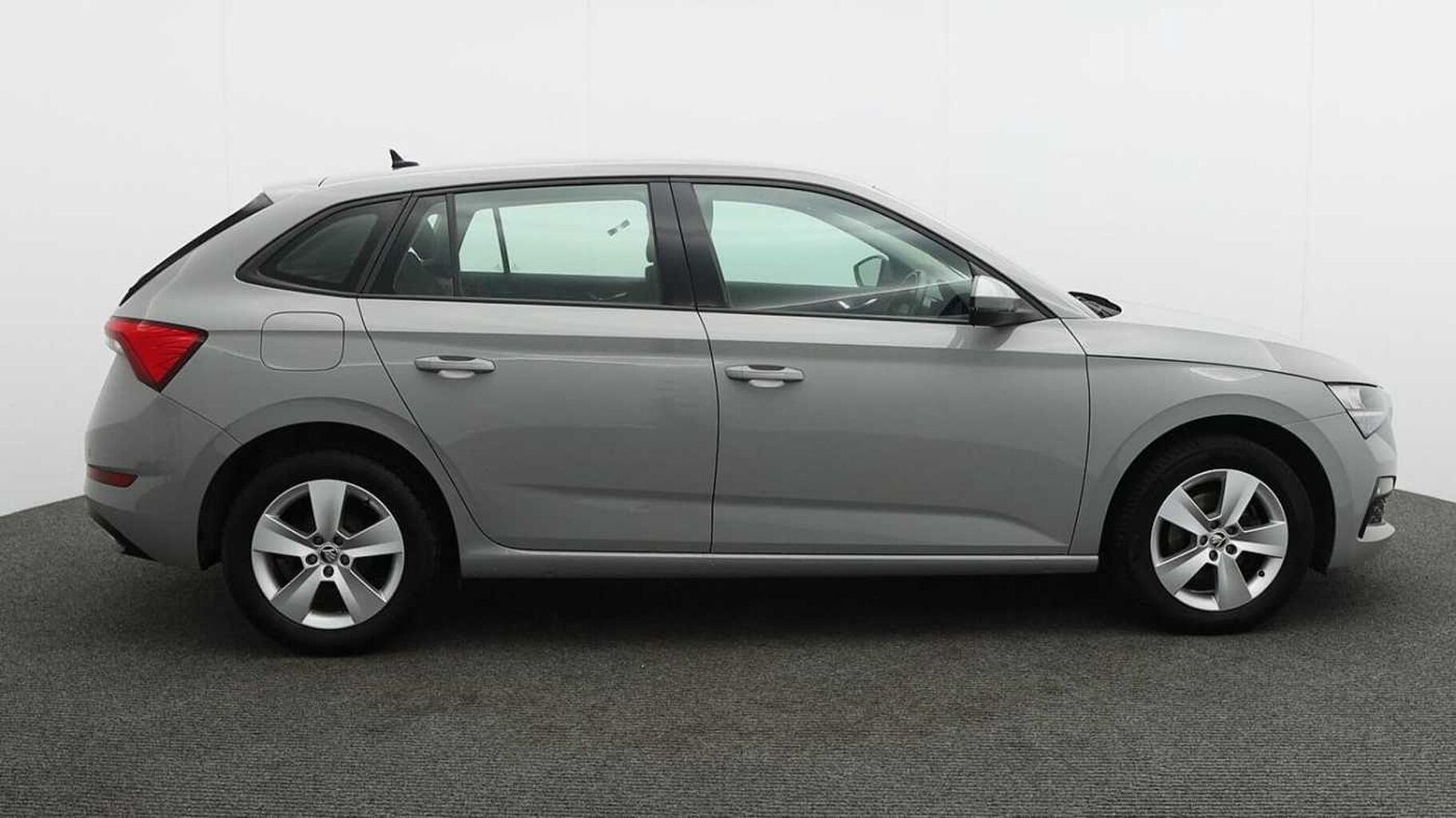 SKODA Scala 1.0 TSI SE Hatchback 5dr Petrol Manual Euro 6 (s/s) (110 ps)