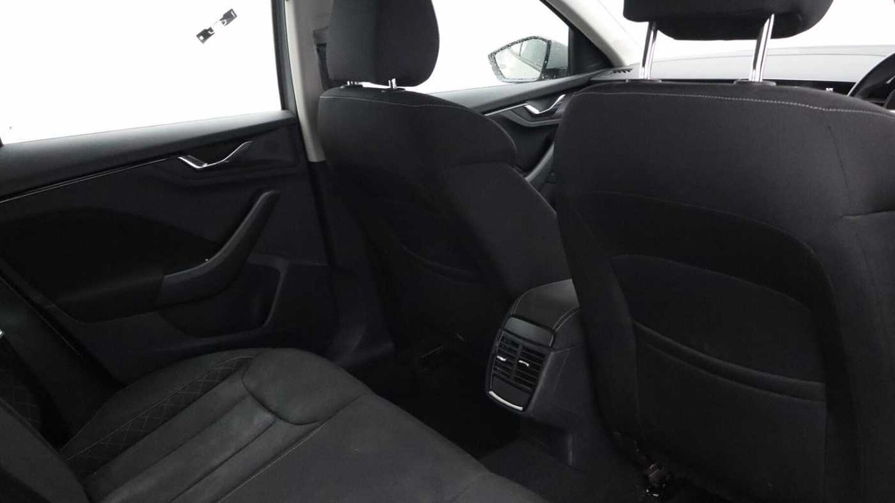 SKODA Scala 1.0 TSI SE Hatchback 5dr Petrol Manual Euro 6 (s/s) (110 ps)
