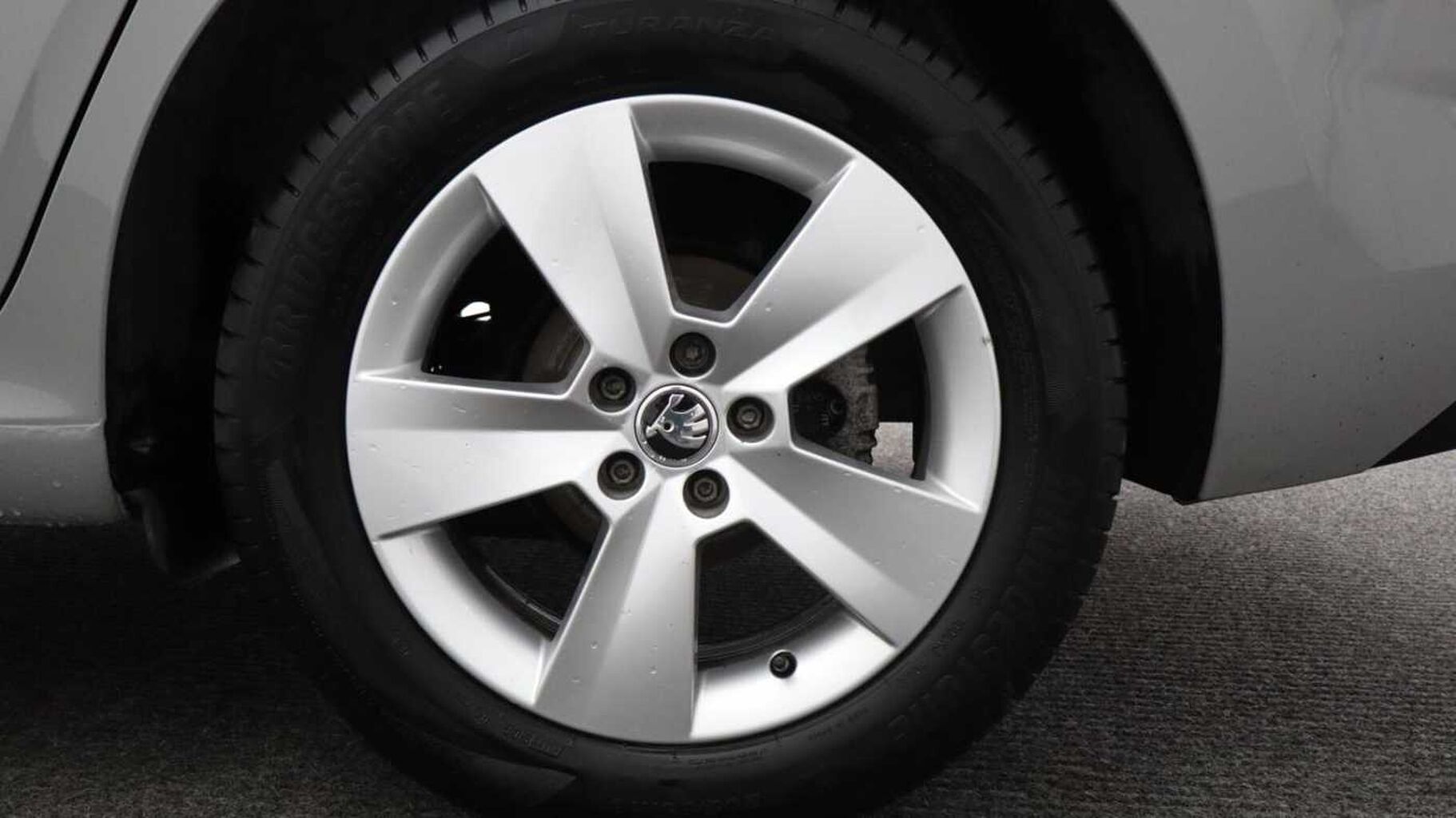 SKODA Scala 1.0 TSI SE Hatchback 5dr Petrol Manual Euro 6 (s/s) (110 ps)