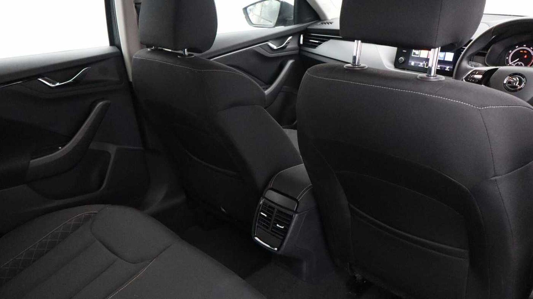 SKODA Kamiq 1.0 TSI SE SUV 5dr Petrol Manual Euro 6 (s/s) (110 ps)