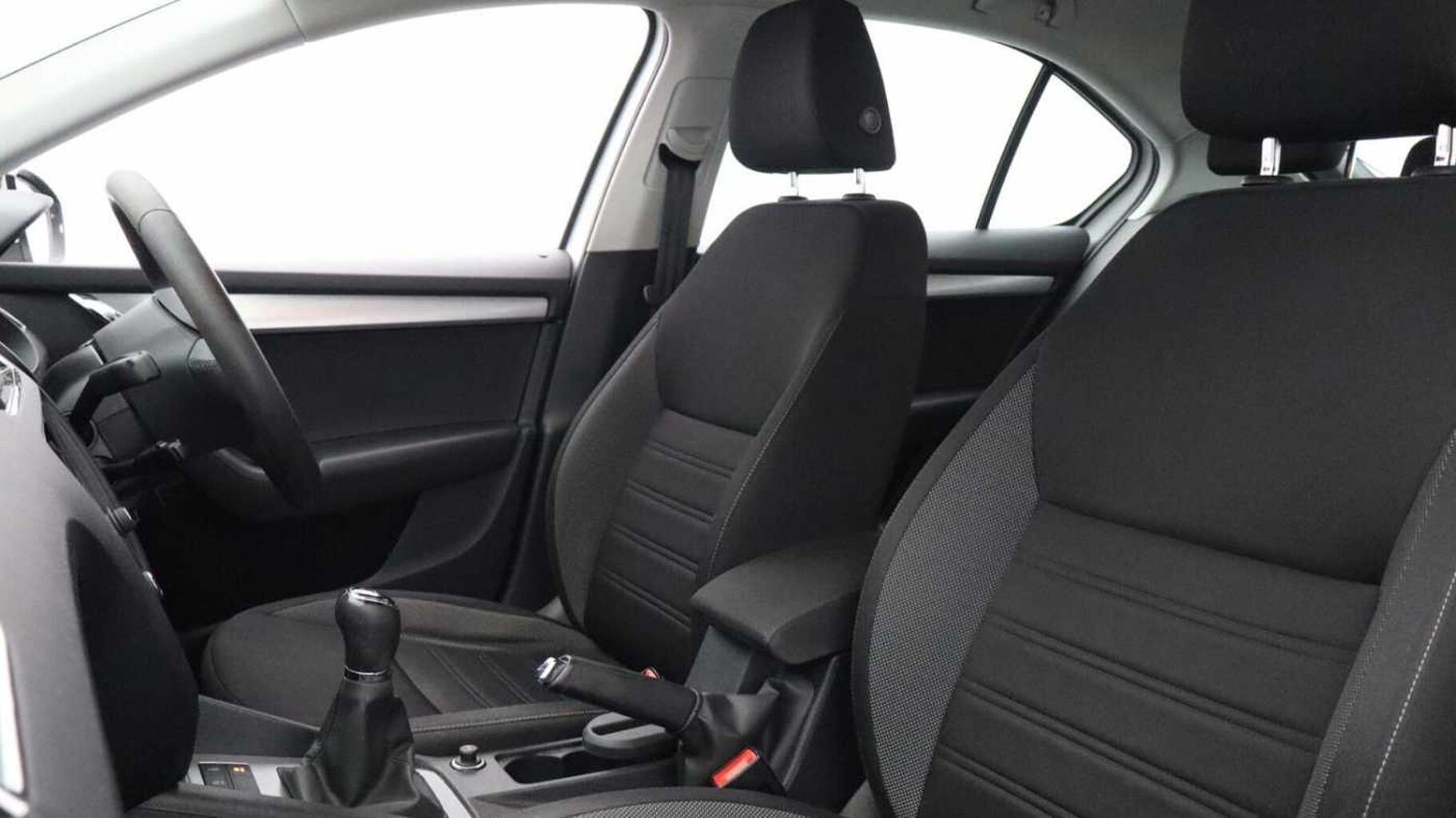 SKODA Octavia 1.6 TDI SE Technology Hatchback 5dr Diesel Manual Euro 6 (s/s) (110ps ps)
