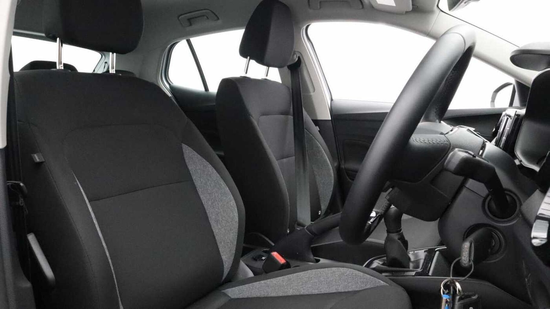 SKODA Fabia 1.0 TSI (95ps) SE Comfort 5-Dr Hatchback