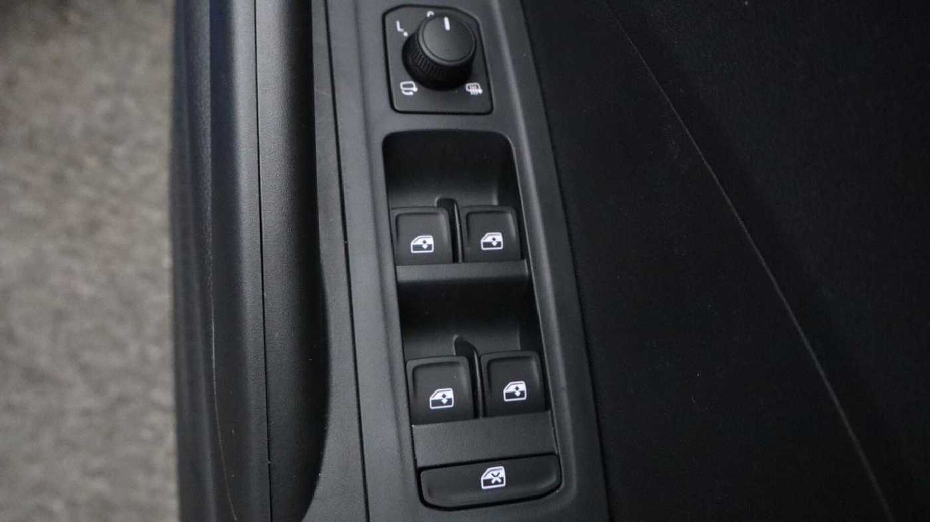 SKODA Fabia 1.0 TSI Design Edition Hatchback 5dr Petrol Manual Euro 6 (s/s) (116 ps)