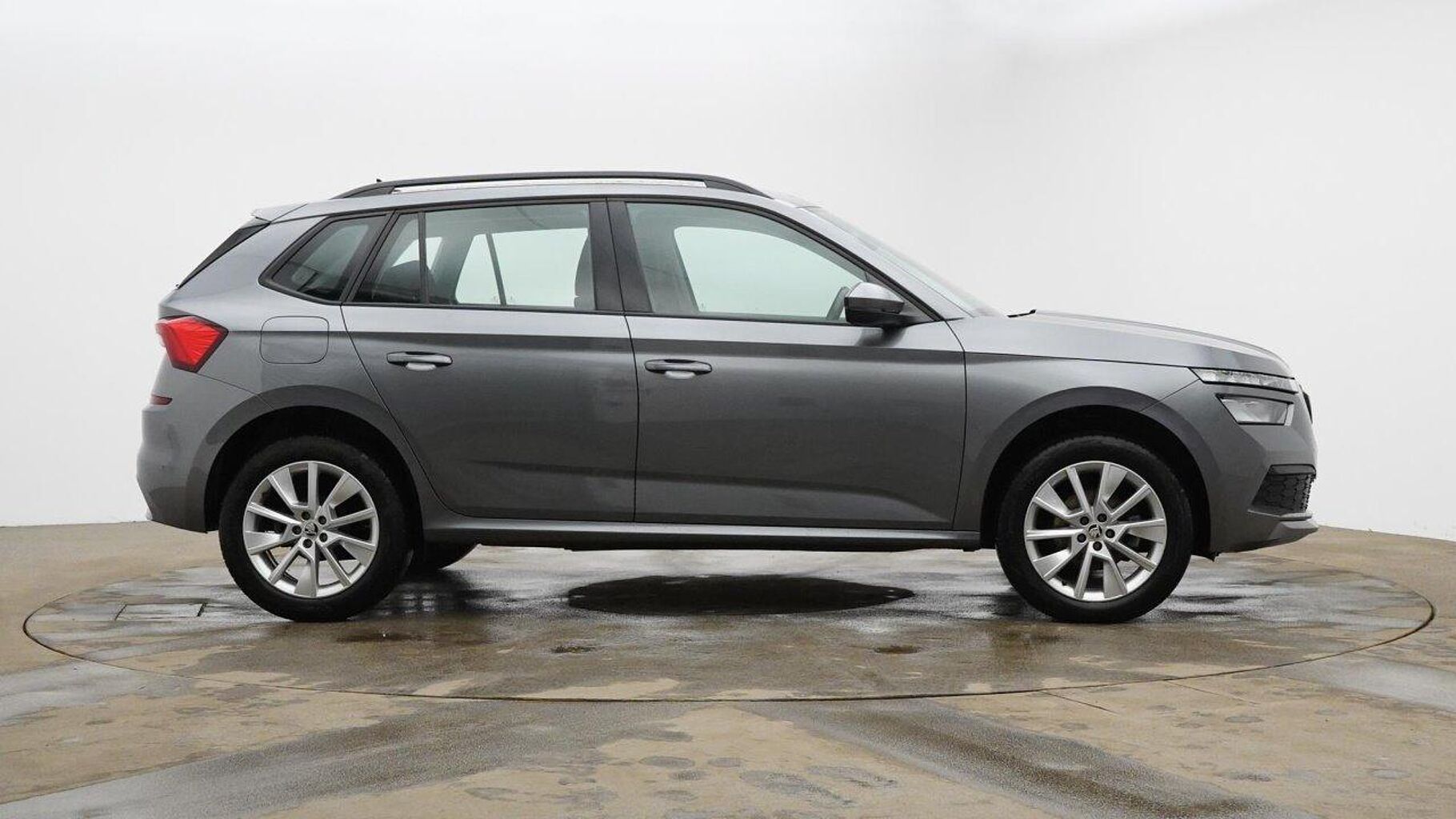 SKODA Kamiq 1.0 TSI SE SUV 5dr Petrol Manual Euro 6 (s/s) (95 ps)