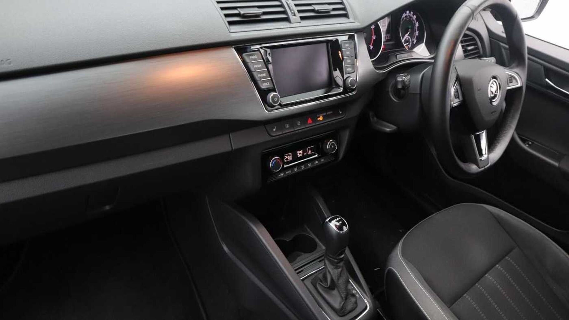 SKODA Fabia 1.0 TSI SE Comfort Hatchback 5dr Petrol Manual Euro 6 (s/s) (95 ps)