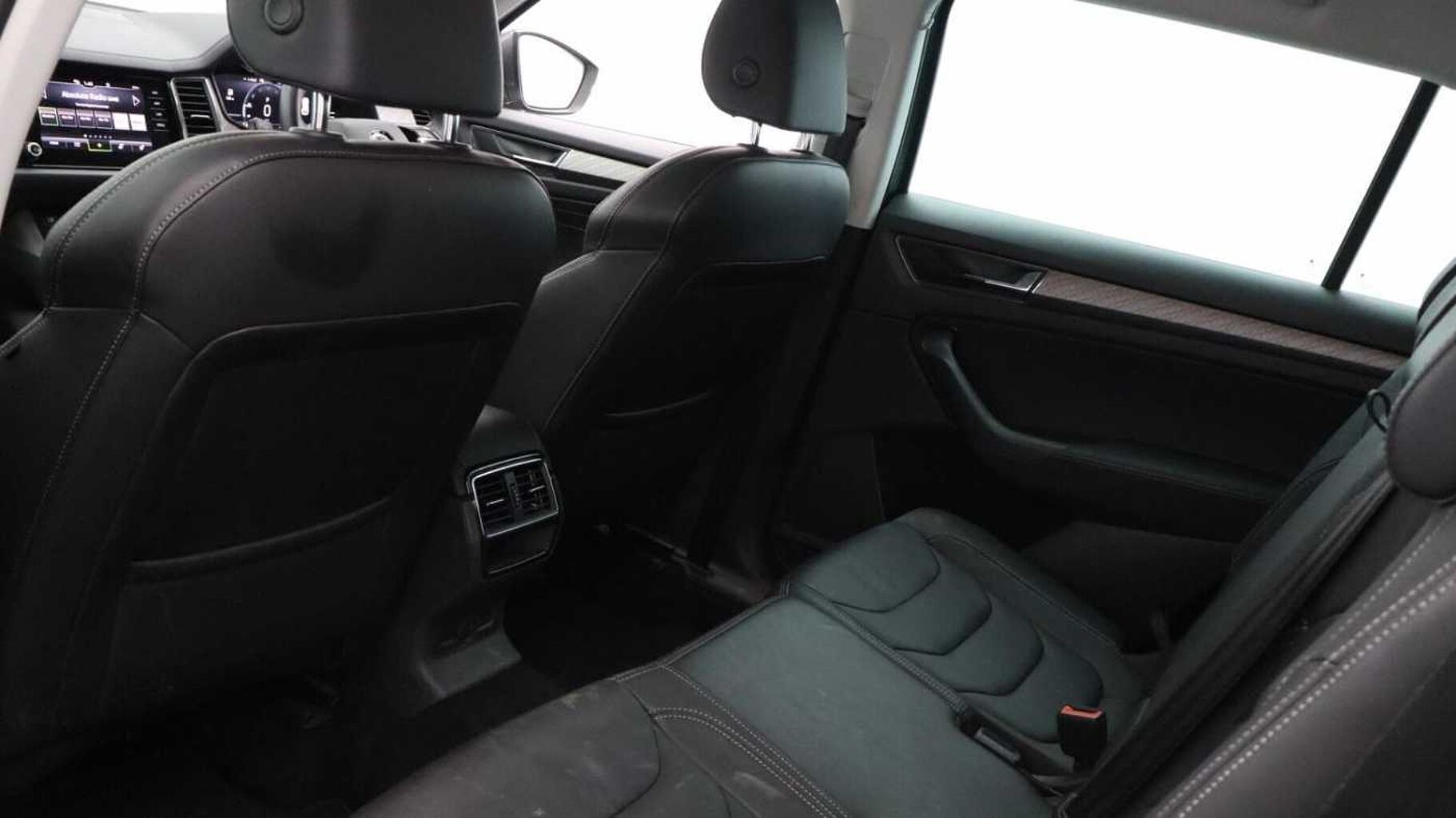 SKODA Kodiaq 1.5 TSI ACT SE L Executive SUV 5dr Petrol DSG Euro 6 (s/s) (7 Seat) (150 ps)