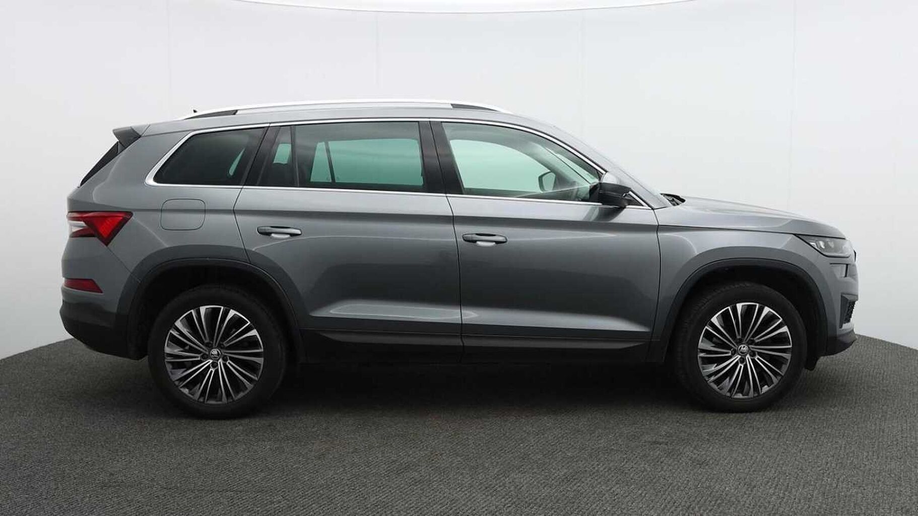 SKODA Kodiaq 1.5 TSI ACT SE L Executive SUV 5dr Petrol DSG Euro 6 (s/s) (7 Seat) (150 ps)